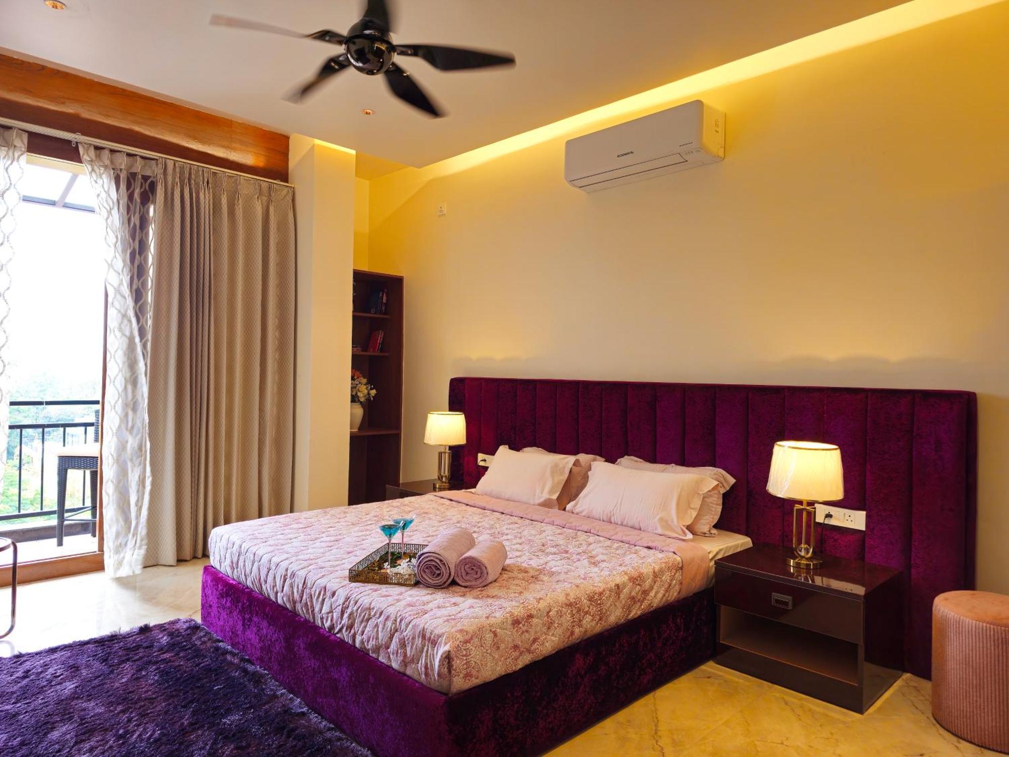 The Pentouz On 100 Feet Road Indiranagar - An Urban Luxury Retreat Διαμέρισμα Μπανγκαλόρ Εξωτερικό φωτογραφία